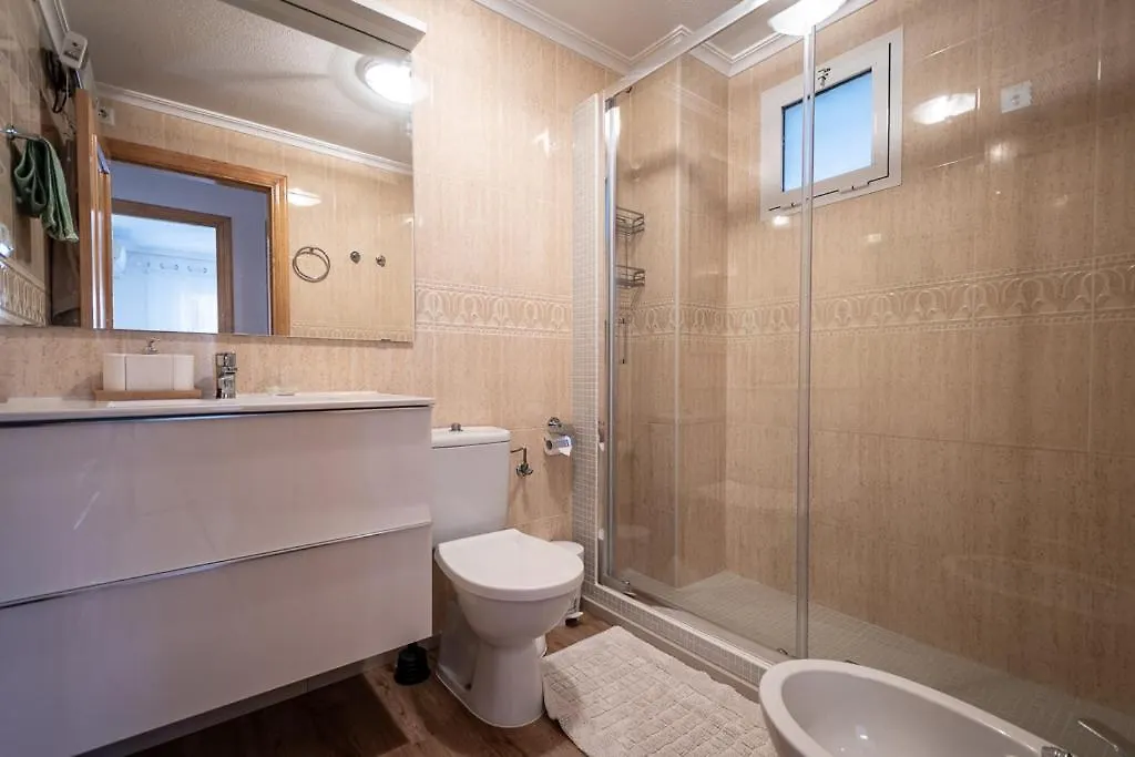 Lovely Apartment Near The Beach Vera 0*,